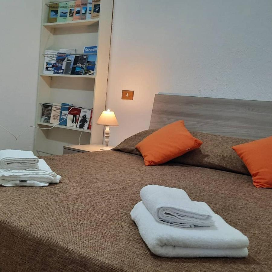 Flamingo Guest House- Rooms Olbia Exterior photo